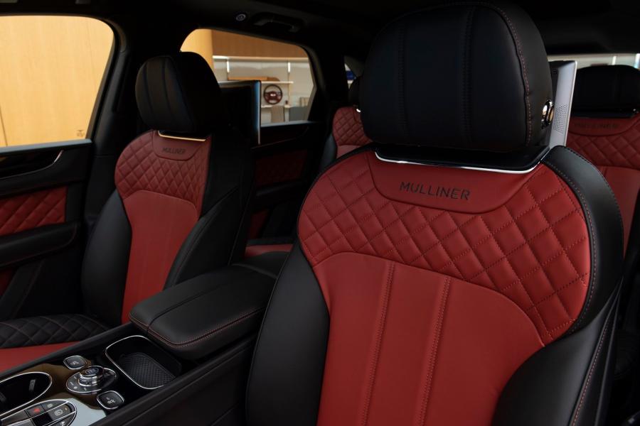 Интерьер Bentley Bentayga V8 2020 года  (UAE) (фото 10 из 10)